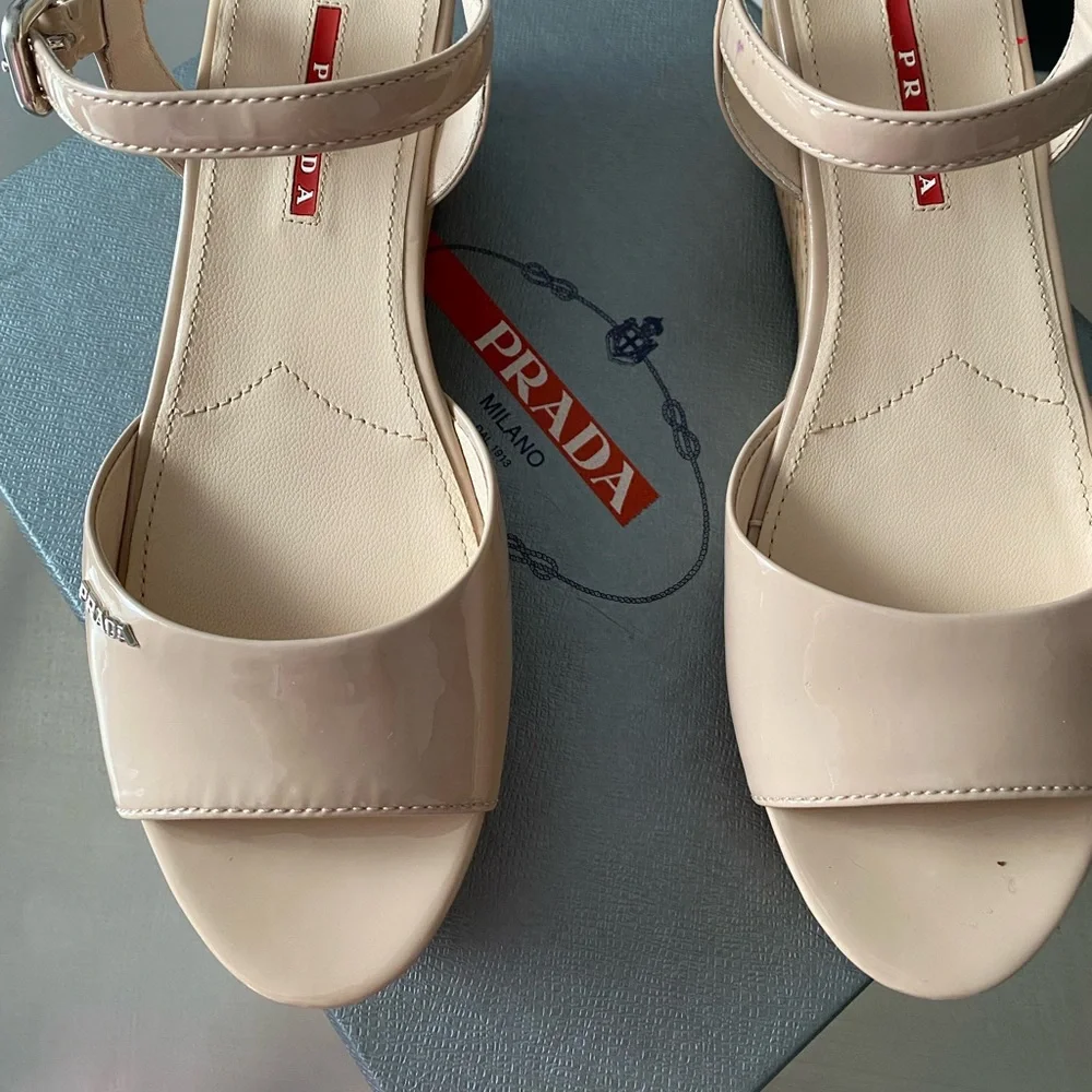 PRADA Sandals, new in original box, size 38 - Picture 2 of 7